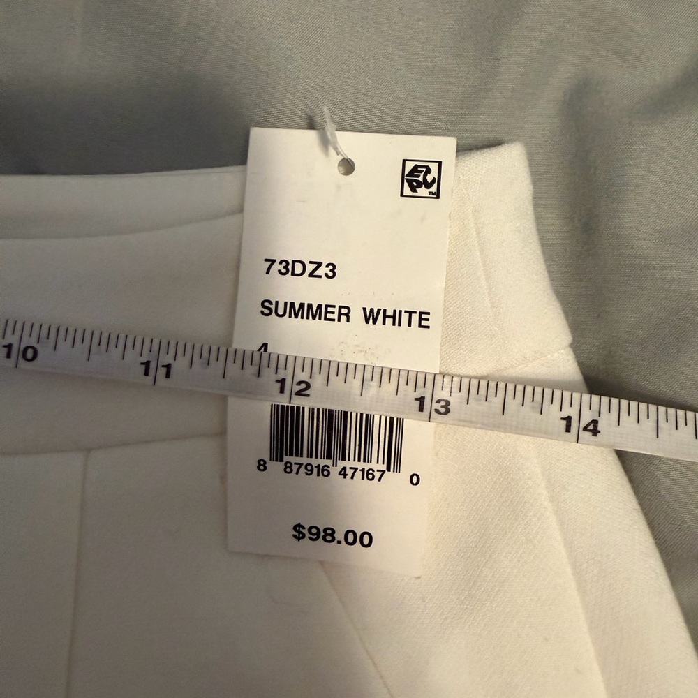 French Connection White Mini Skirt with Front Seam Detail Women’s size 4 NWT - Picture 6 of 9